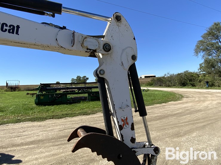 2004-bobcat-435g-image-14