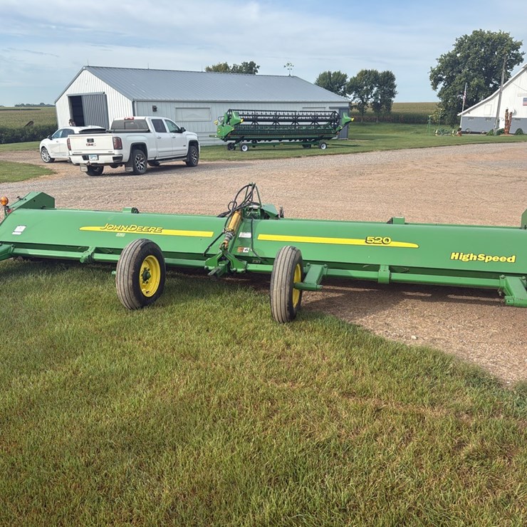 JOHN DEERE 520