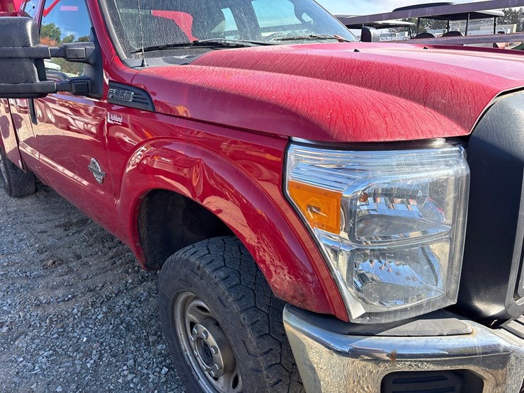 2014-ford-f350-image-25