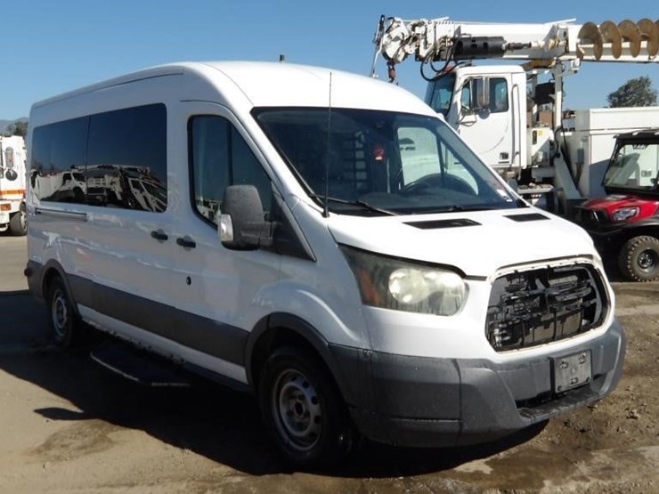 2018-ford-transit-image-3