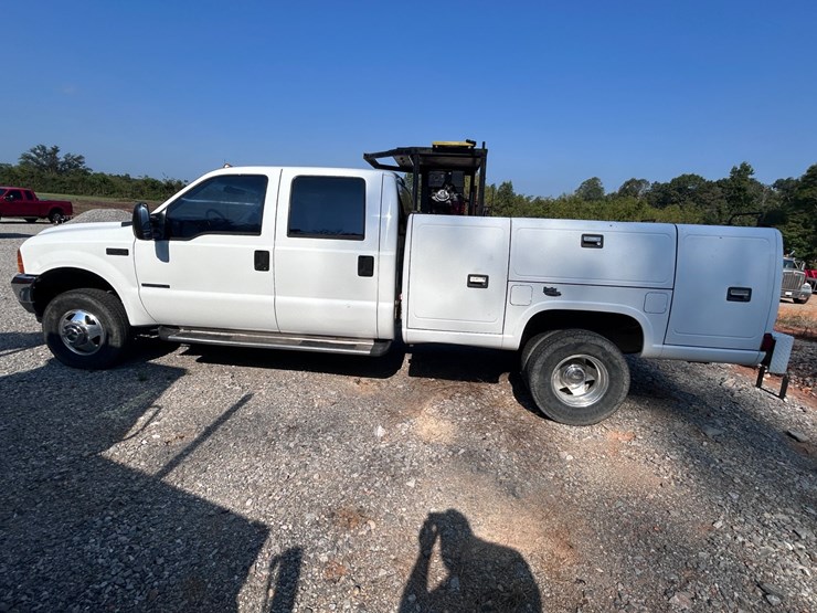 2001-ford-f350-xlt-image-3
