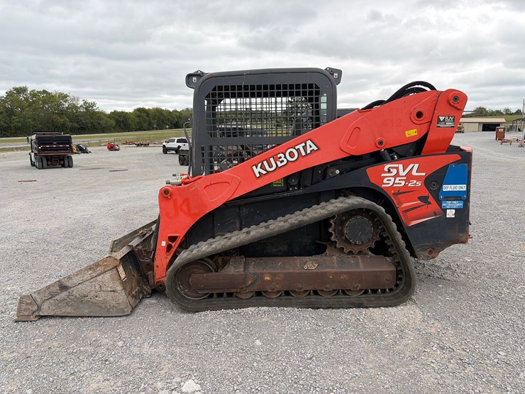 kubota-svl95-2s-image-5