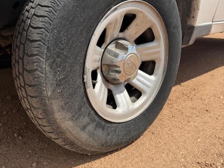 2011-ford-ranger-image-15