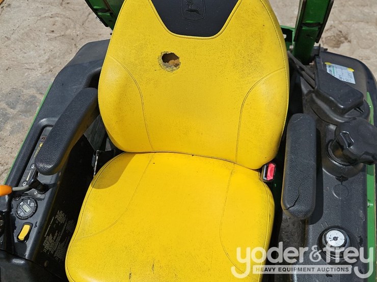 2021-john-deere-z920m-image-13