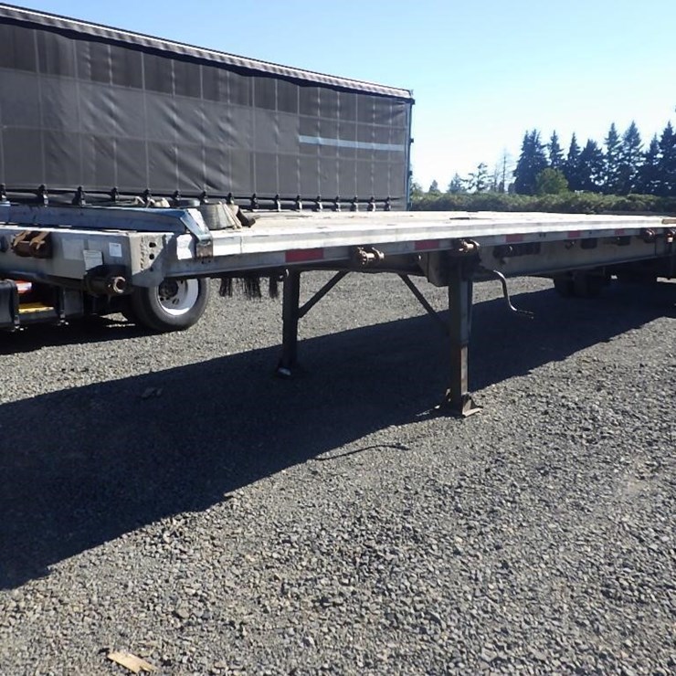 1991 Ravens Metal Products 1448H66 48' T/A Flatbed