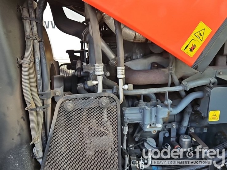 2019-kubota-m6-141-image-18