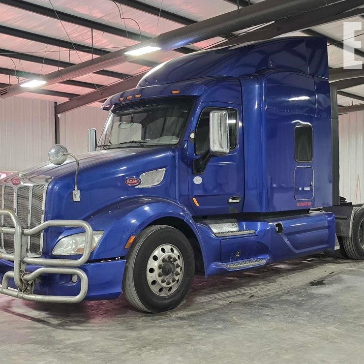 2019 PETERBILT 579
