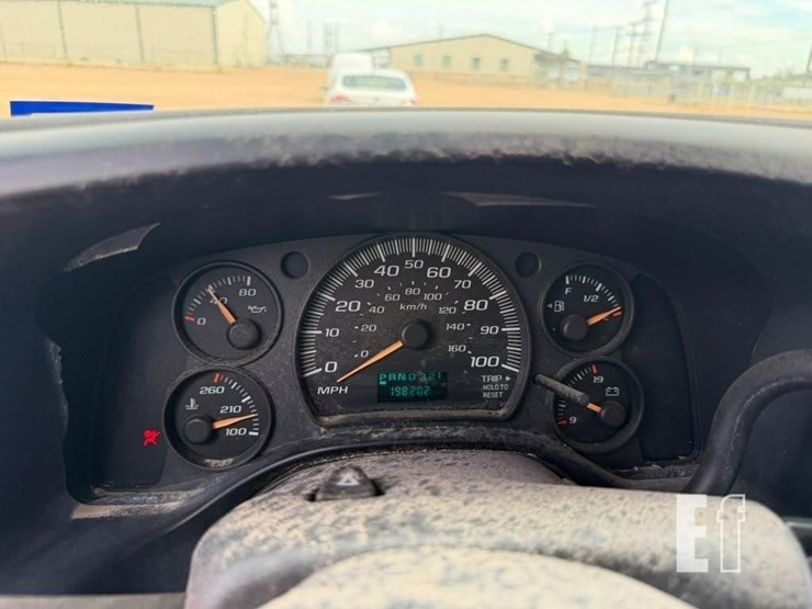 2005-chevrolet-express-1500-image-12