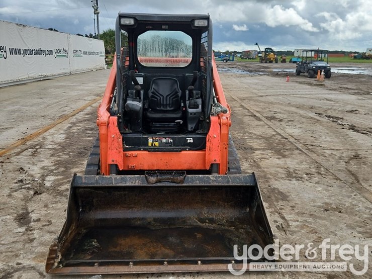 2023-kubota-svl65-2-image-8