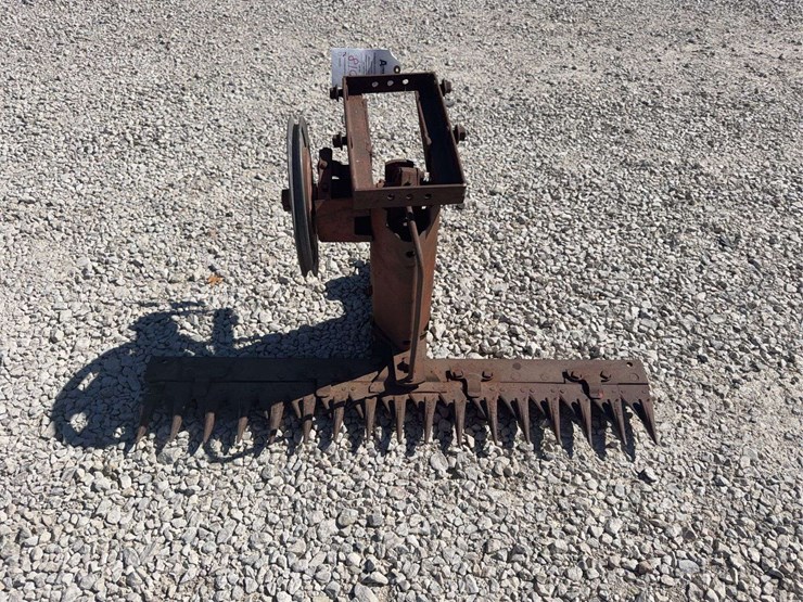 david-bradley-sickle-bar-attachment-image-1
