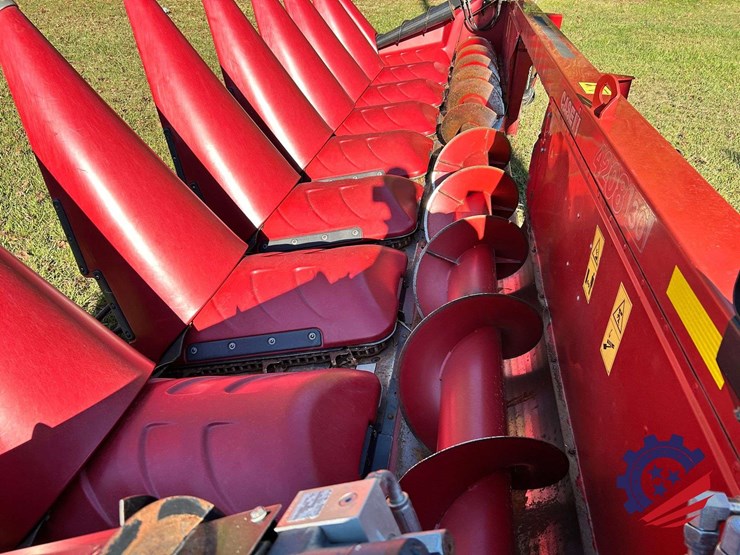 2014-case-ih-4208-image-11