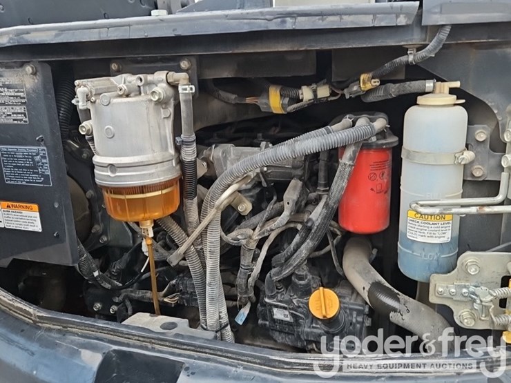 2020-yanmar-vio50-6a-image-29