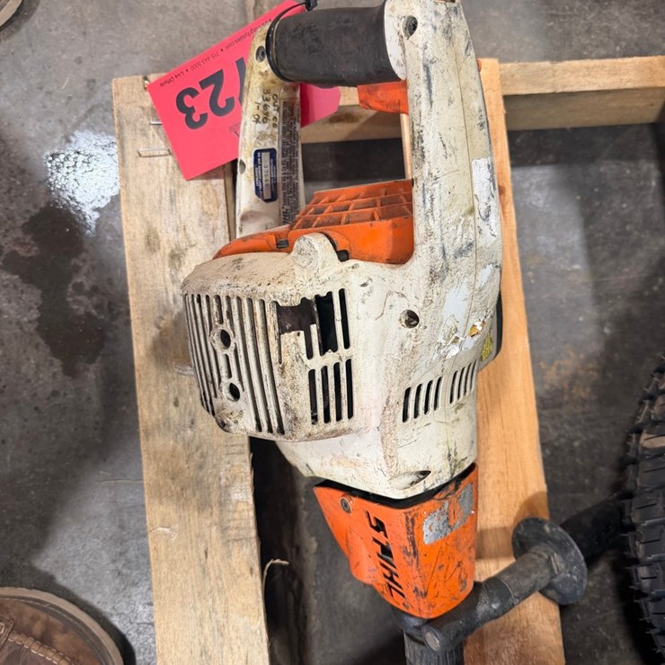 #1723 • Stihl ST45 Gas Powered Drill