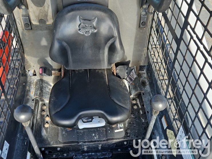 2019-bobcat-t595-image-26