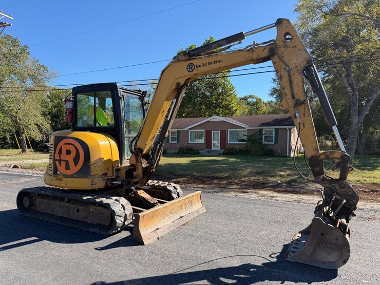 2018-caterpillar-305.5e2-image-2