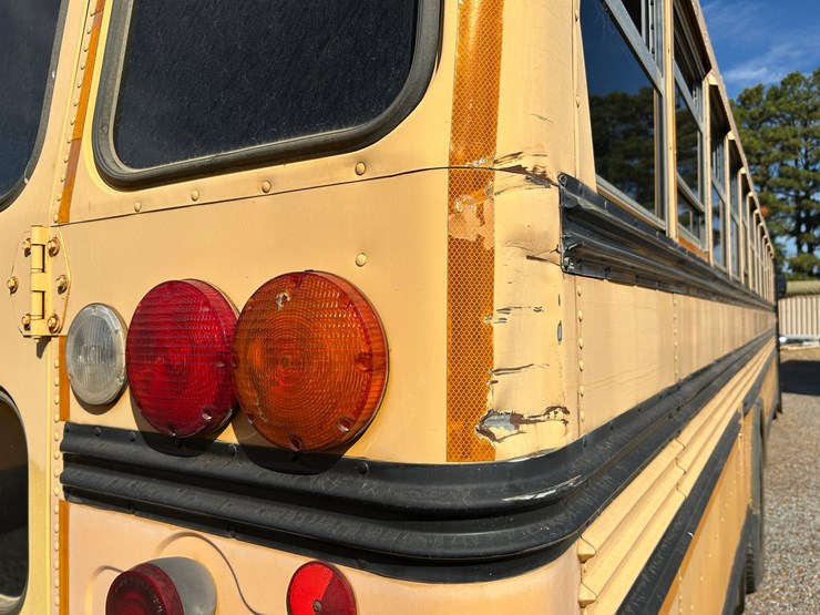 2007-caterpillar-c7-image-23