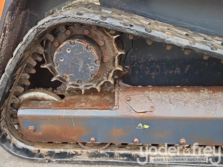 2019-kubota-svl65-2-image-7