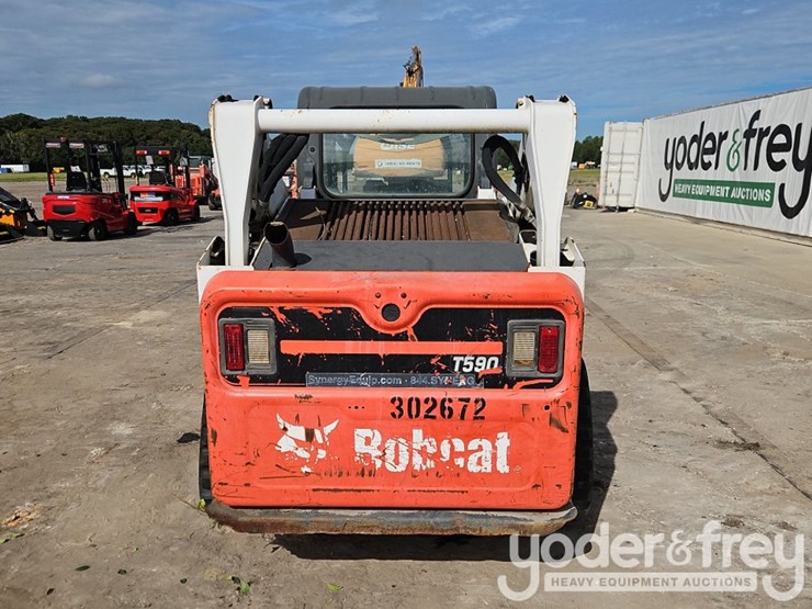 2018-bobcat-t590-image-15