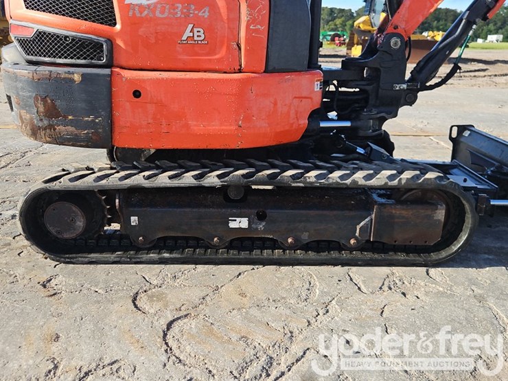 2018-kubota-kx033-4-image-8