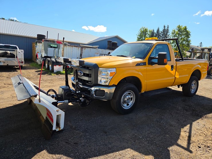 2015-ford-f350-image-1