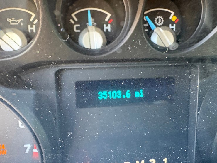 2013-ford-f350-image-55