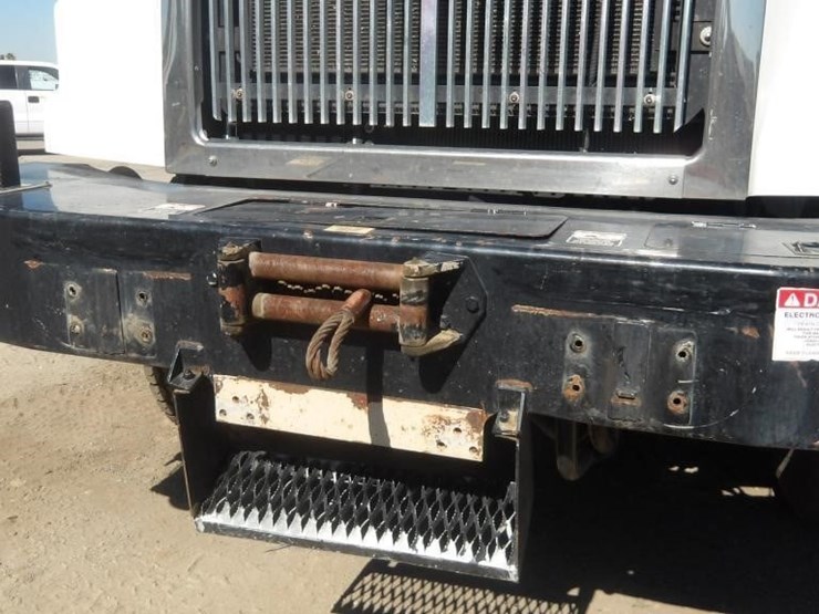 2015-western-star-4800-image-15