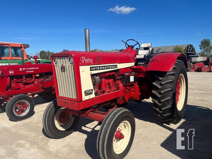 1963-international-706-wheatland-8035-image-1