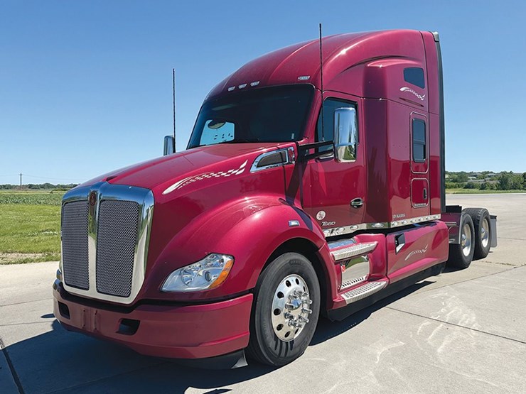2021-kenworth-t680-image-1