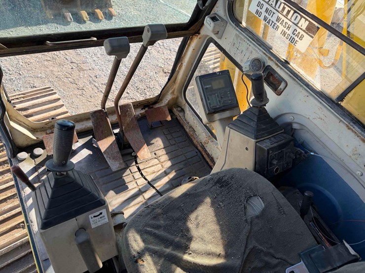 kobelco-sk200-lc-image-22