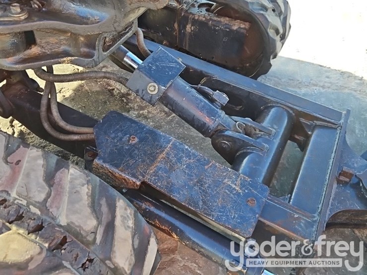 2018-kubota-kx033-4-image-15