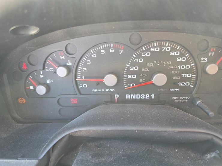 2003-ford-explorer-image-43