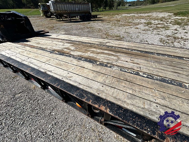 2012-trail-king-tk70hdg-image-89