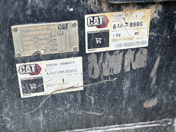 2025-caterpillar-255-image-39