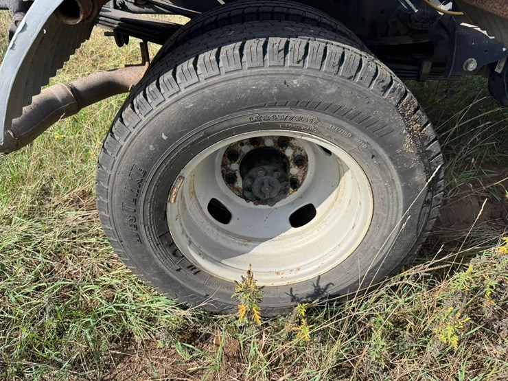 2019-ford-f350-xl-image-50
