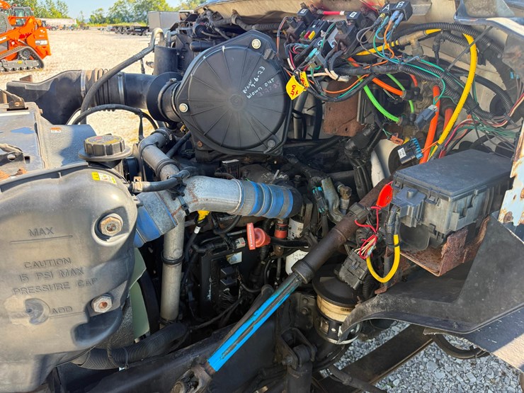 2007-ford-f750-xlt-sd-image-30