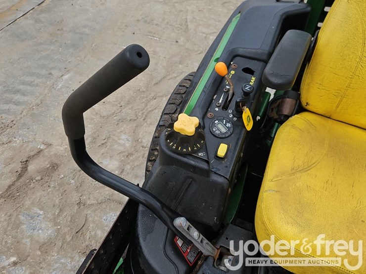 2019-john-deere-z920m-image-17
