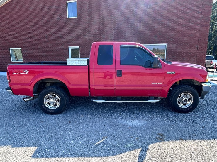 2003-ford-f250-lariat-image-9