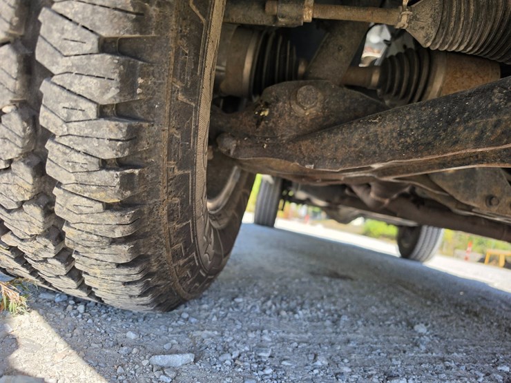 2010-ford-f150-image-30