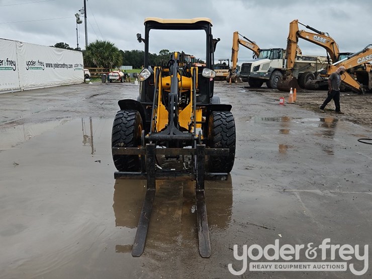 2012-jcb-406b-image-13