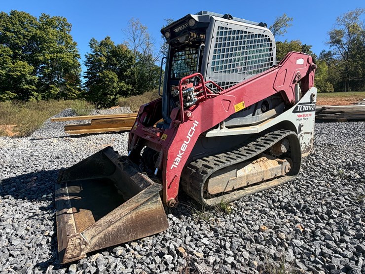 2016-takeuchi-tl10v2-image-1