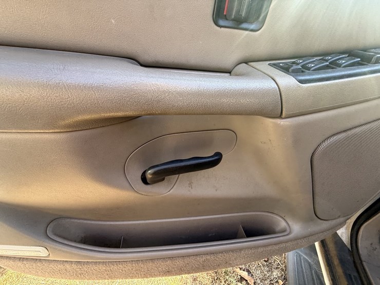 2005-gmc-yukon-image-49