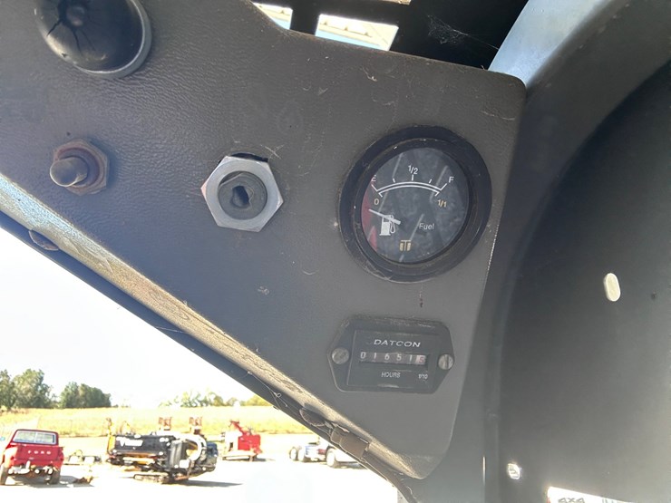 #82-•-omni-quip-compact-skid-steer-image-21