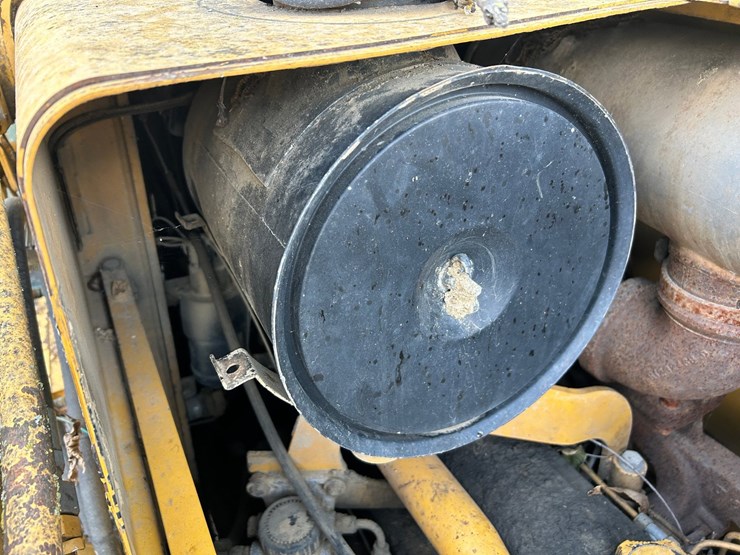 1997-deere-710d-image-51