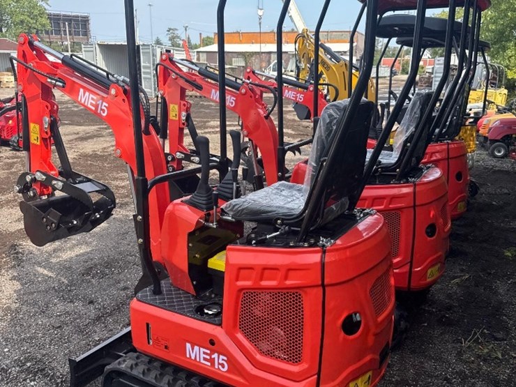 new-sd-lanch-co-mini-excavator-model-me15-image-5