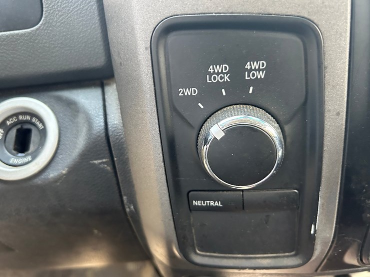 2013-dodge-1500-image-58