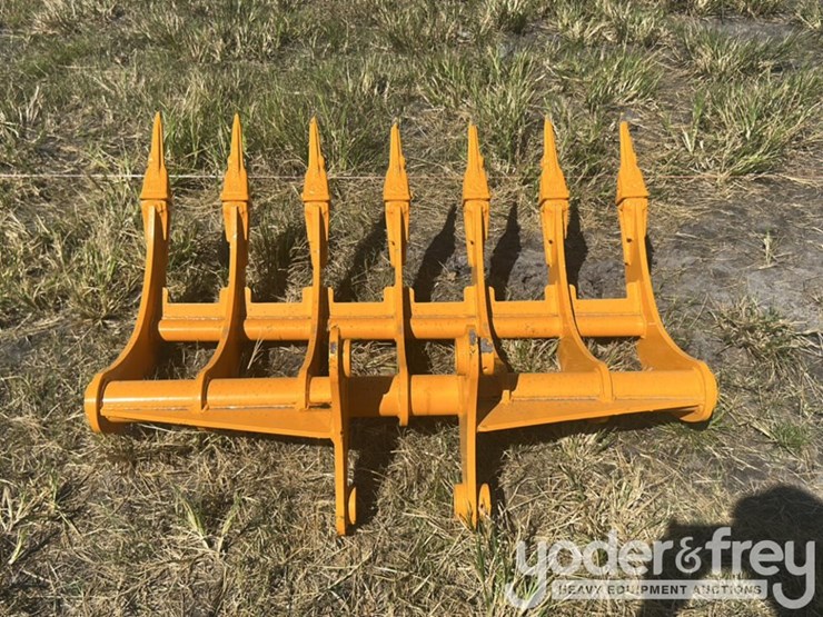 caterpillar-307-image-8