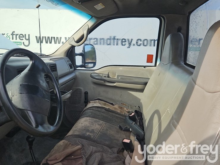 2001-ford-f250-image-16