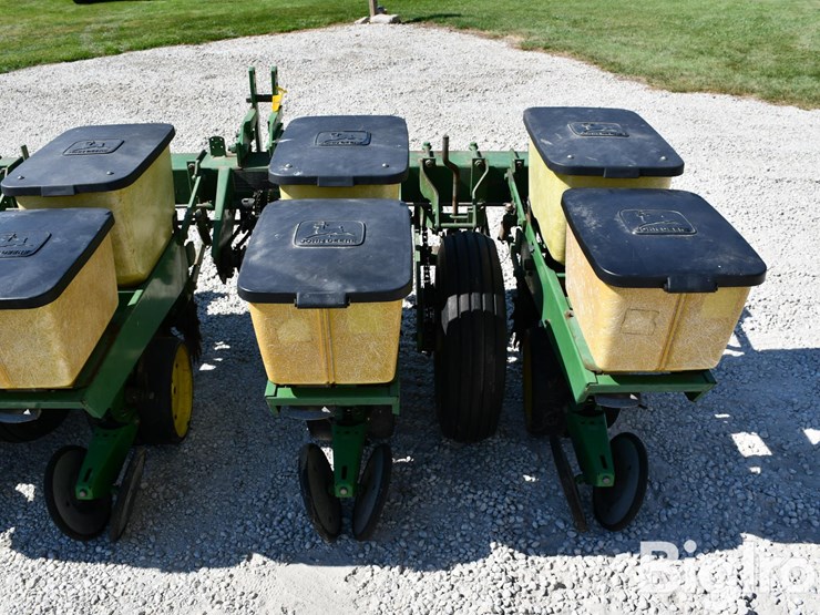 john-deere-7100-image-15