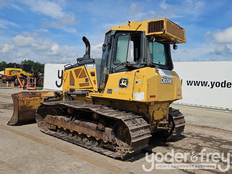 2016-deere-700k-lgp-image-3