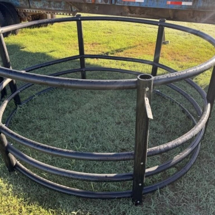 Poly Hay Bale Feeder Ring